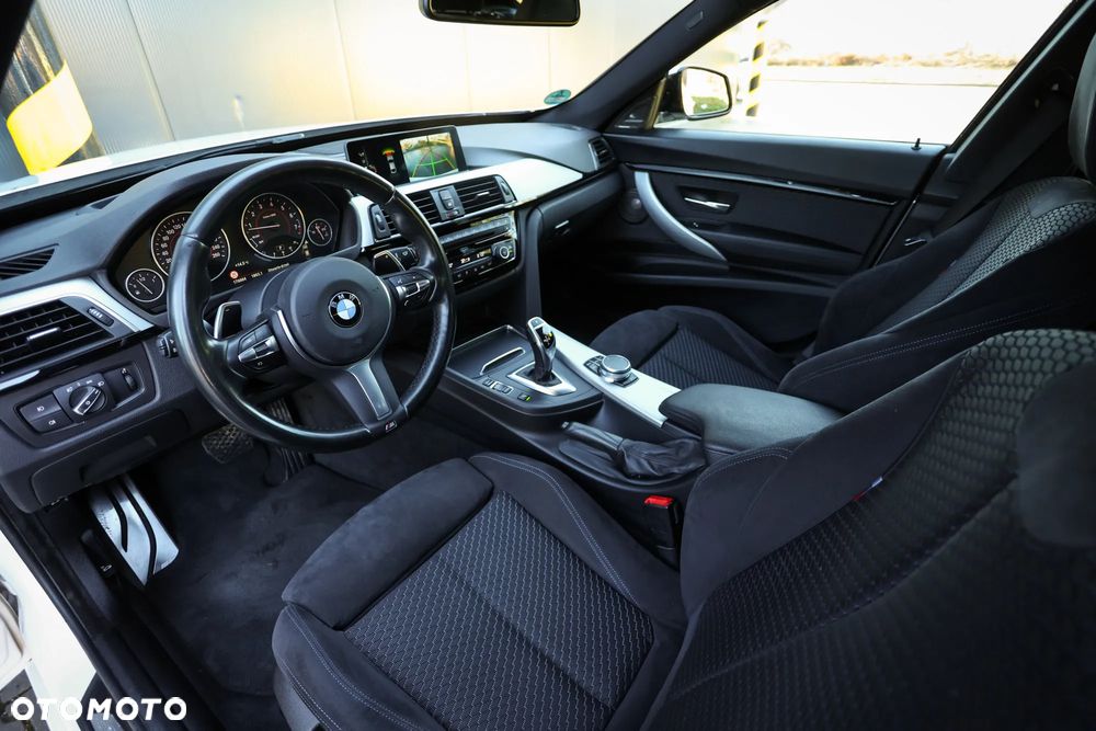 BMW Seria 3 330i M Sport Shadow sport - 21