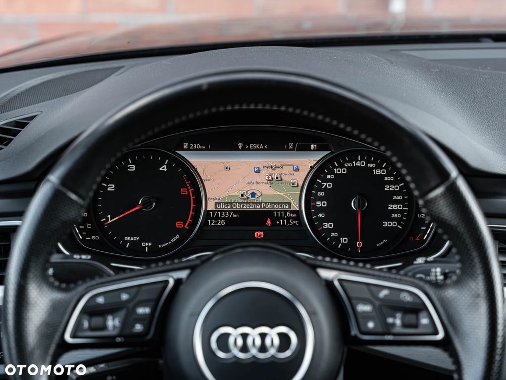 Audi A4 Avant 2.0 TDI e DPF S line Sportpaket - 32