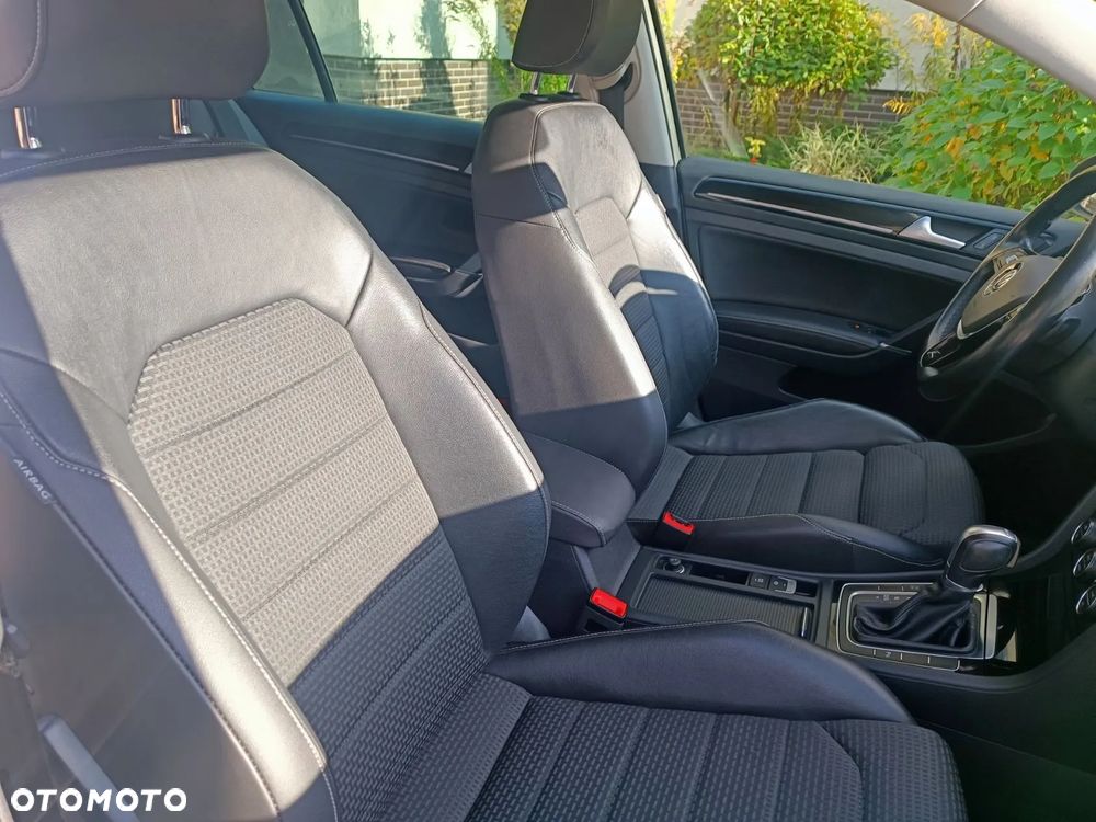 Volkswagen Golf 1.4 TSI BMT Highline DSG - 9