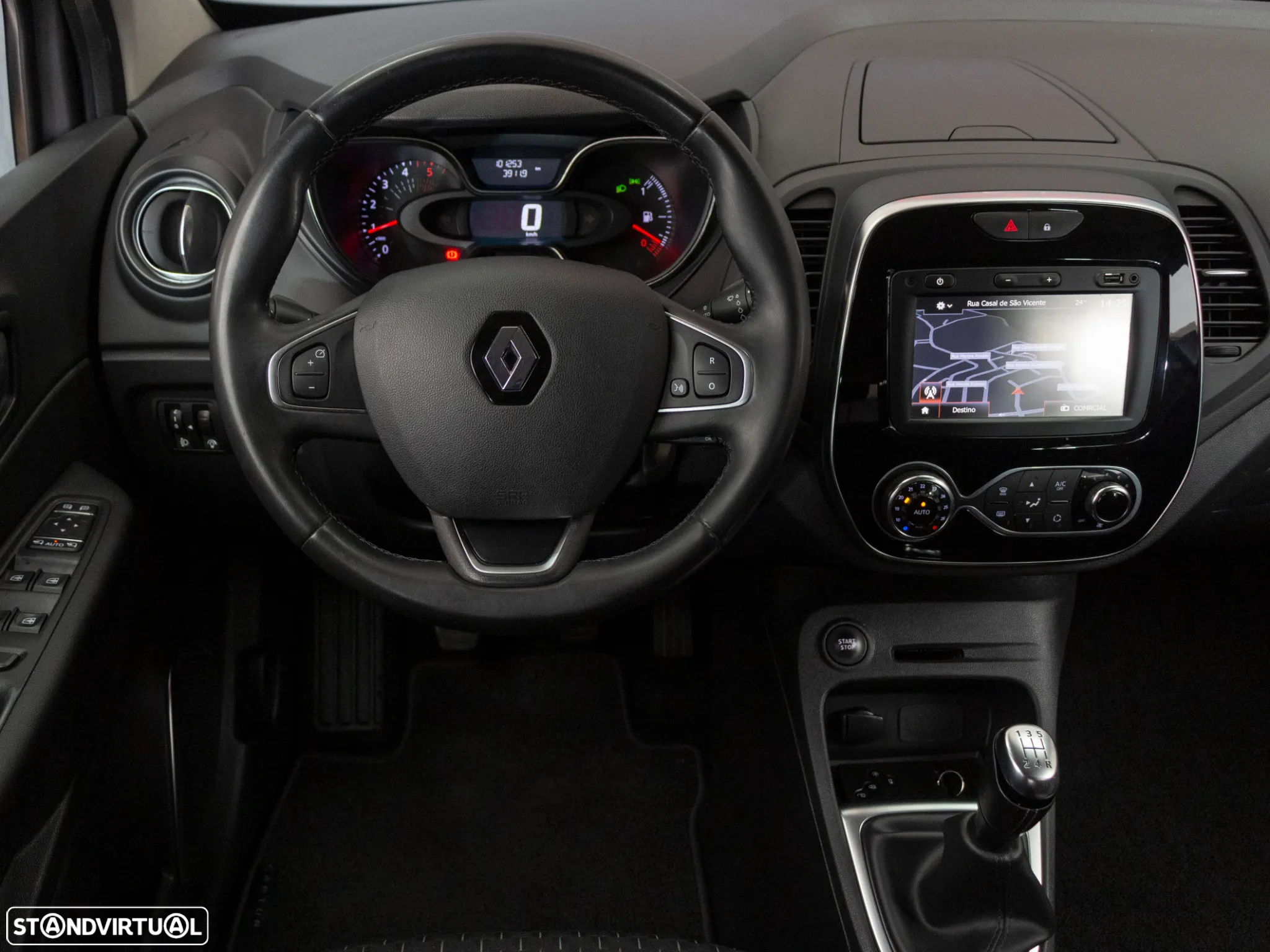 Renault Captur 1.5 dCi Exclusive - 19