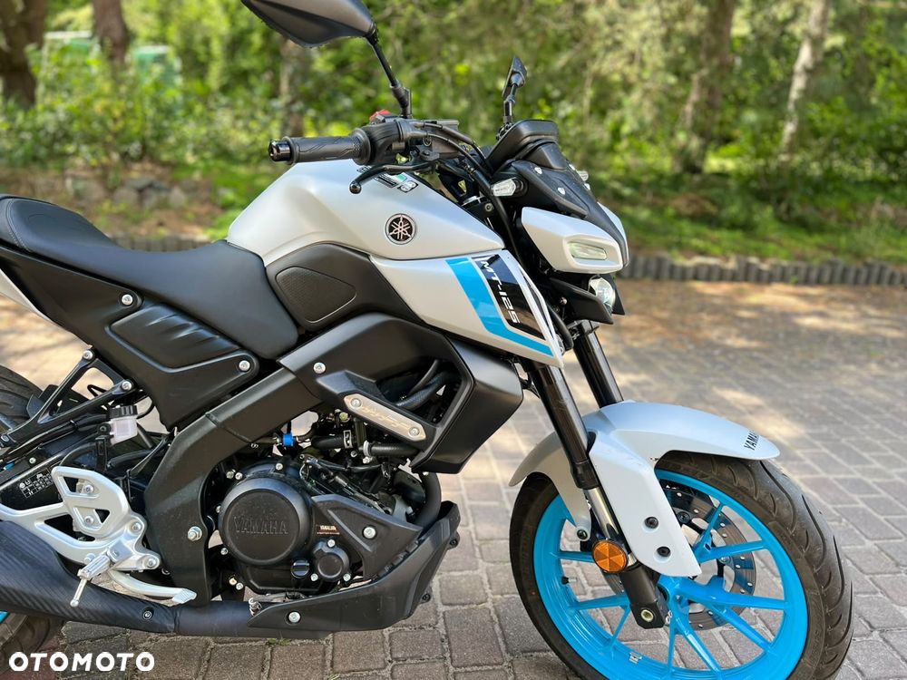 Yamaha MT - 7