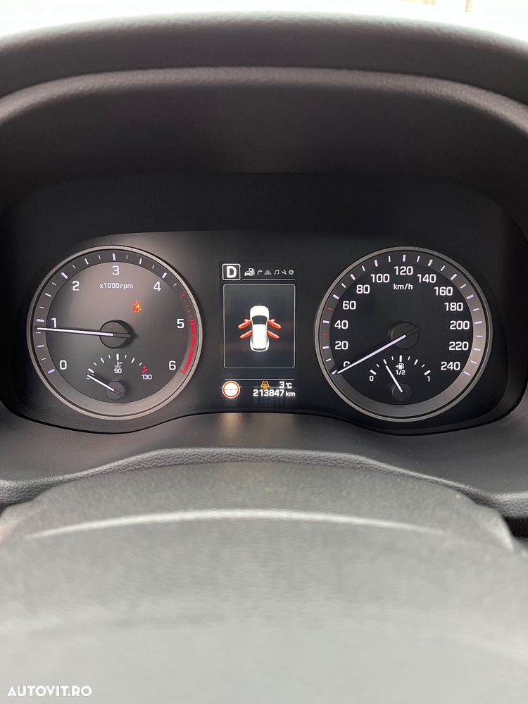 Hyundai Tucson 2.0 CRDI 4WD Automatik Premium - 10