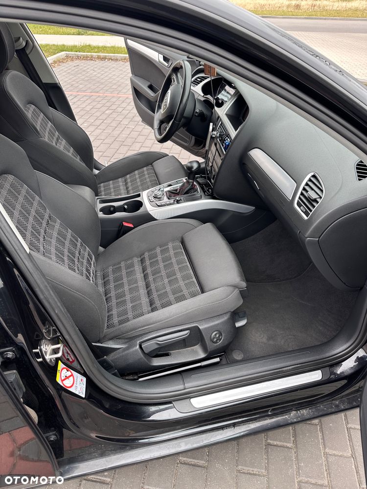 Audi A4 Avant 2.0 TDI DPF multitronic Ambiente - 13