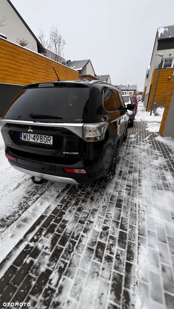 Mitsubishi Outlander 2.2 DID Intense + 4WD - 3