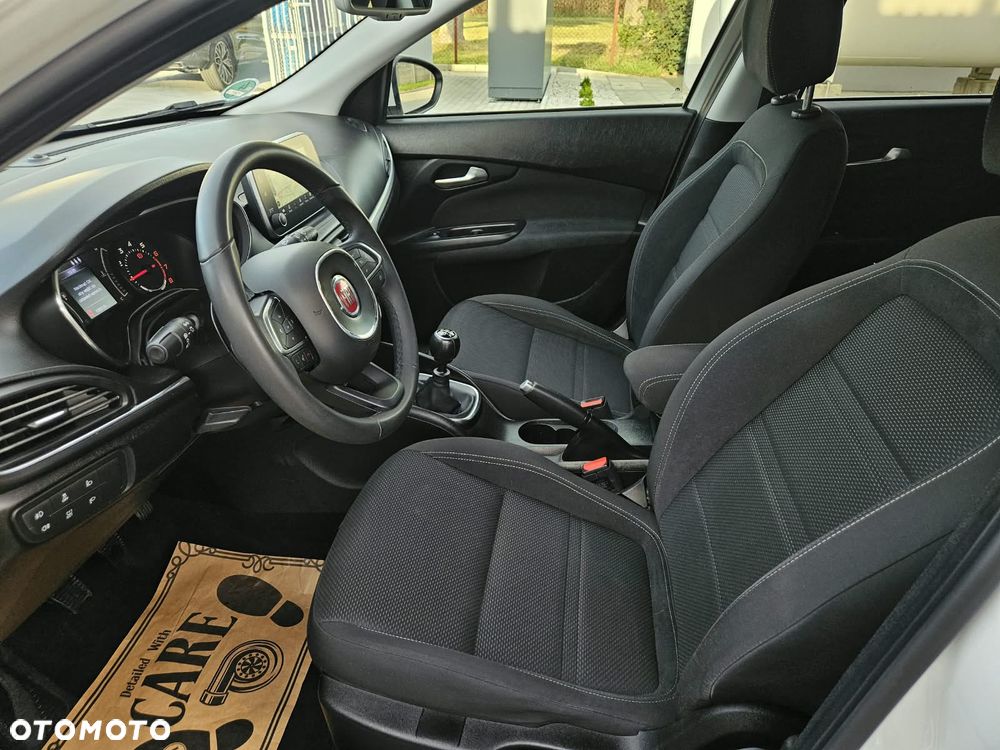 Fiat Tipo 1.4 T-Jet Business Line - 20