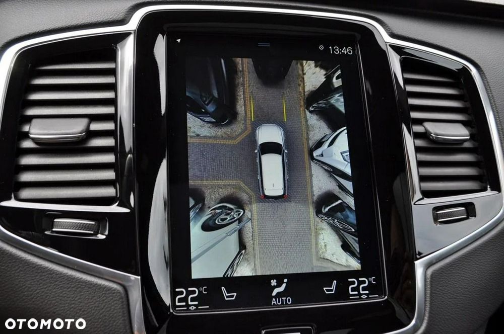 Volvo XC 90 T8 AWD Plug-In Hybrid R-Design 7os - 39