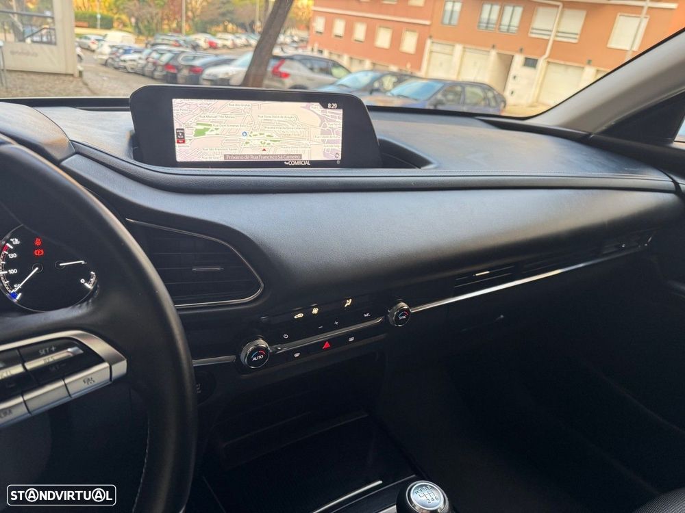 Mazda CX-30 1.8 Sky-D Evolve i-Active - 9