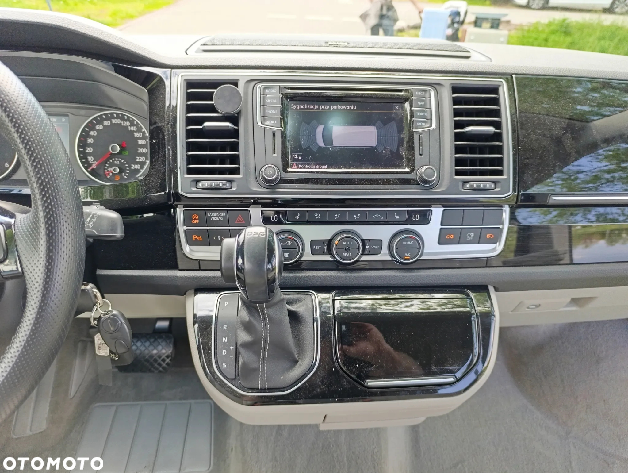 Volkswagen Multivan 2.0 BiTDI L1 Highline DSG - 19