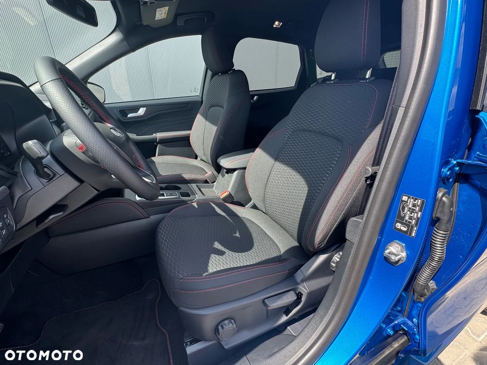 Ford Kuga 2.5 FHEV FWD ST-Line eCVT - 21