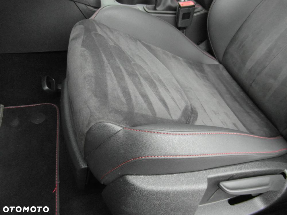 Seat Leon 2.0 TDI DPF FR - 18