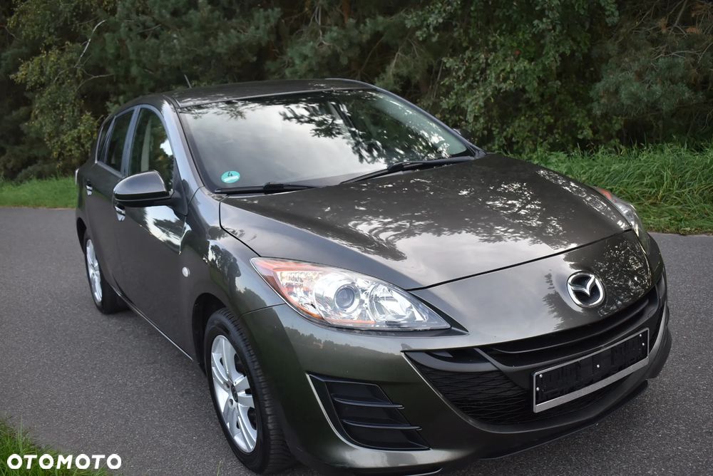 Mazda 3 1.6 Active + - 16