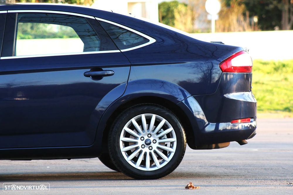 Ford Mondeo 2.0 TDCI Titanium - 13