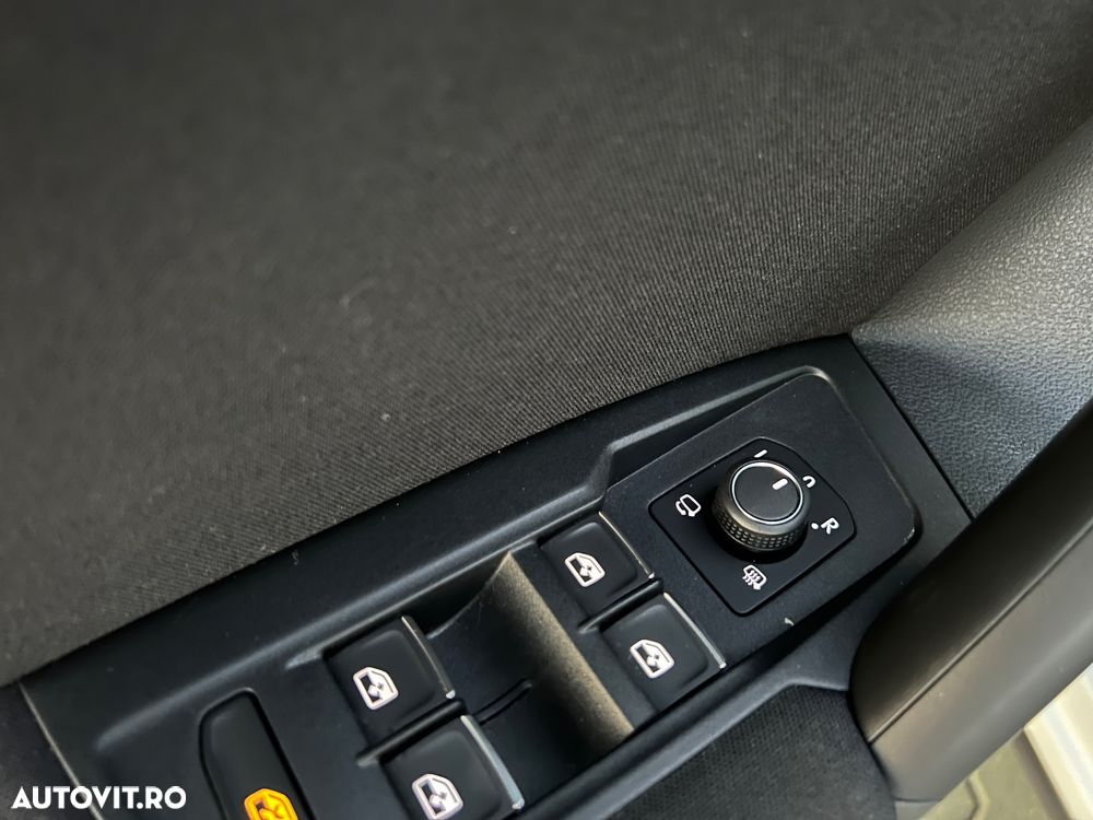 Volkswagen Tiguan 2.0 TDI SCR DSG ACTIVE - 37