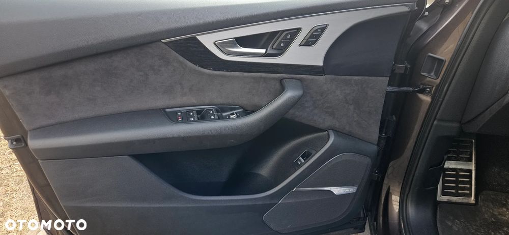 Audi Q7 3.0 TDI Quattro Tiptronic - 18