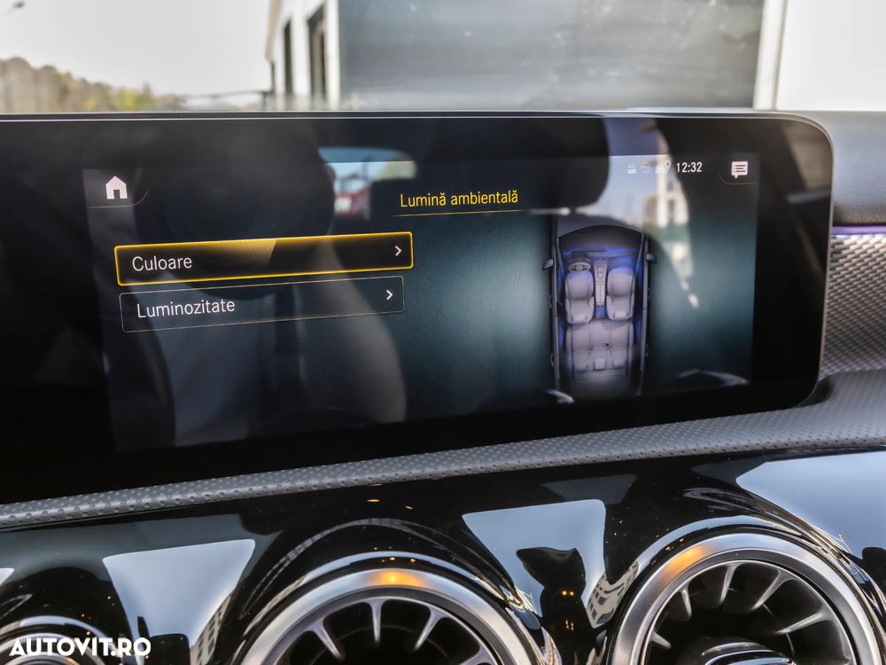 Mercedes-Benz A 250 e 8G-DCT Progressive - 29