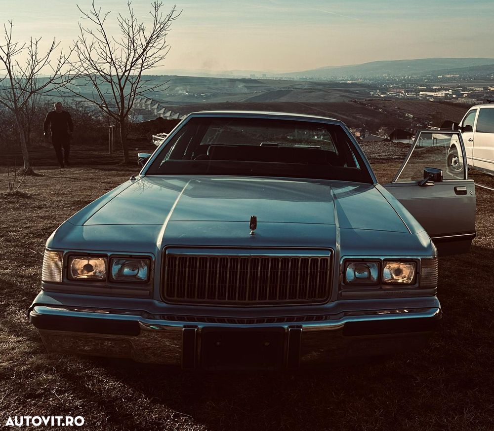 Mercury Marquis - 11