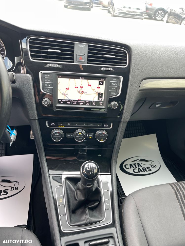 Volkswagen Golf 1.2 TSI BlueMotion Technology Allstar - 34