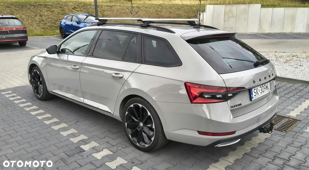 Skoda Superb 2.0 TDI SCR Sportline DSG - 12