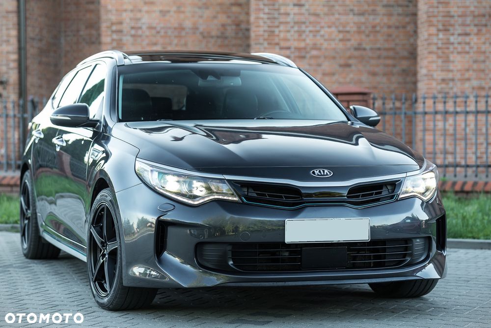 Kia Optima Sportagon 2.0 GDI Attract - 3