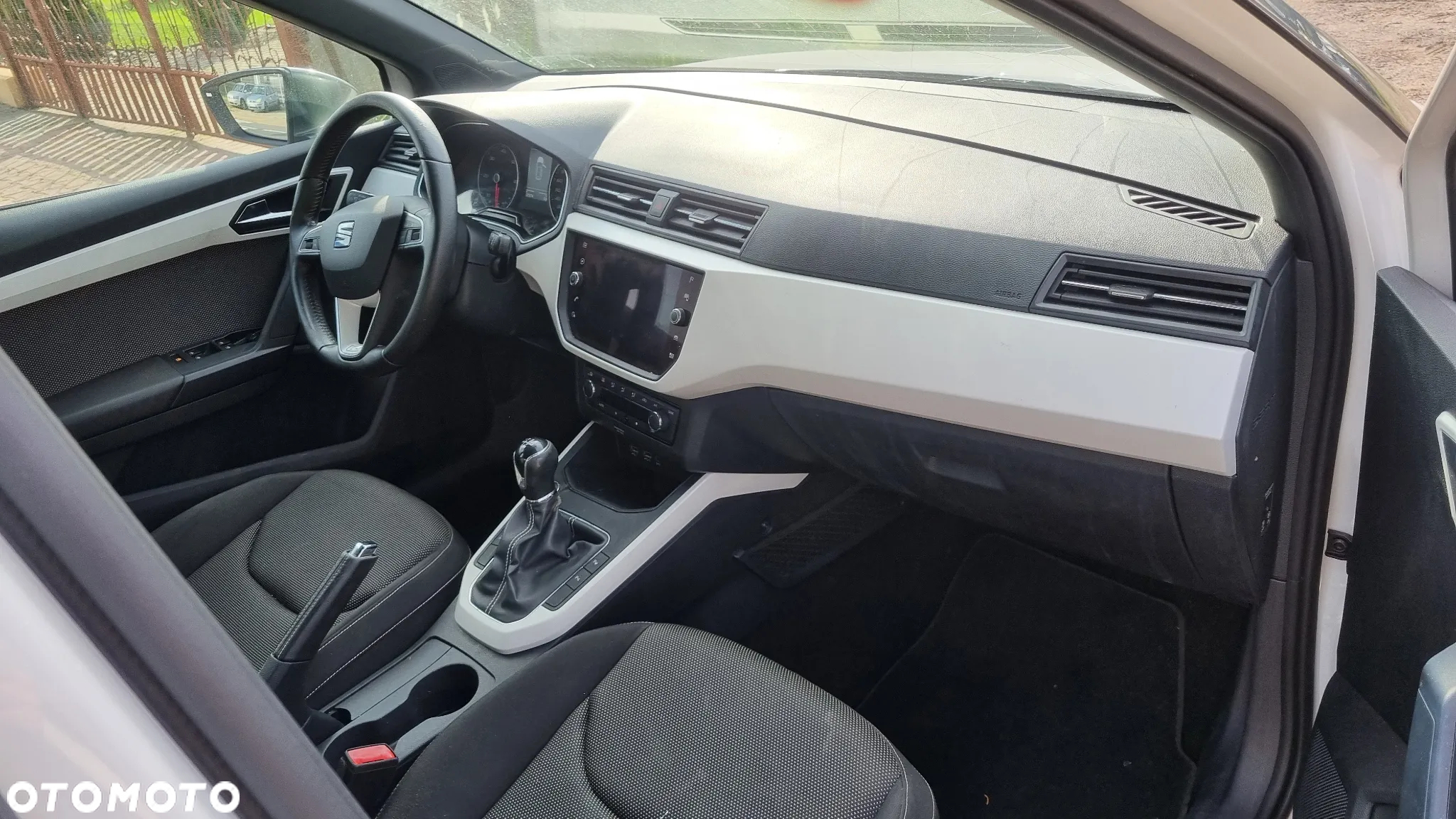 Seat Arona 1.6 TDI XCELLENCE - 21