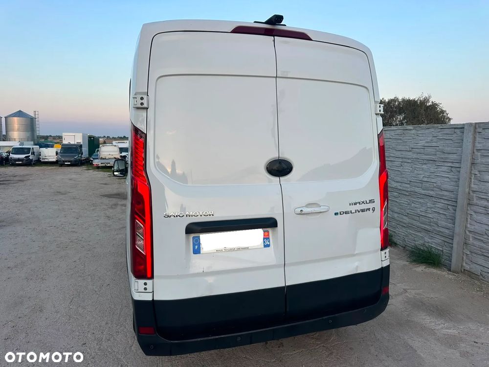 Maxus e-DELIVER 9 _ 100% ELEKTRYCZNY _ 2024 _ Bogata Wersja - 18