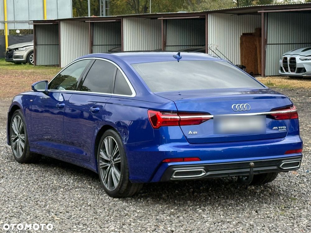 Audi A6 Limousine - 1