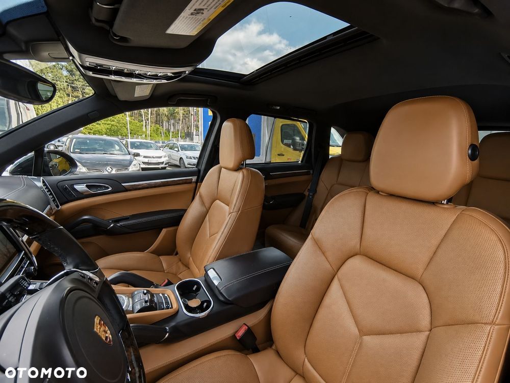 Porsche Cayenne Diesel Platinum Edition - 7