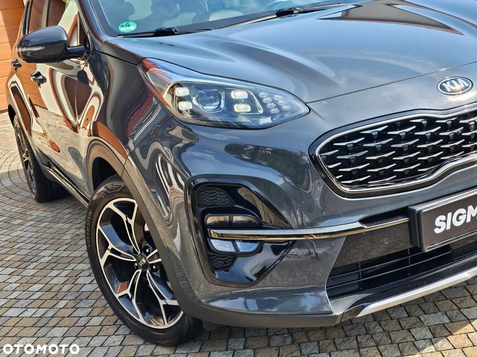 Kia Sportage 2,0 CRDI AWD GT Line - 6