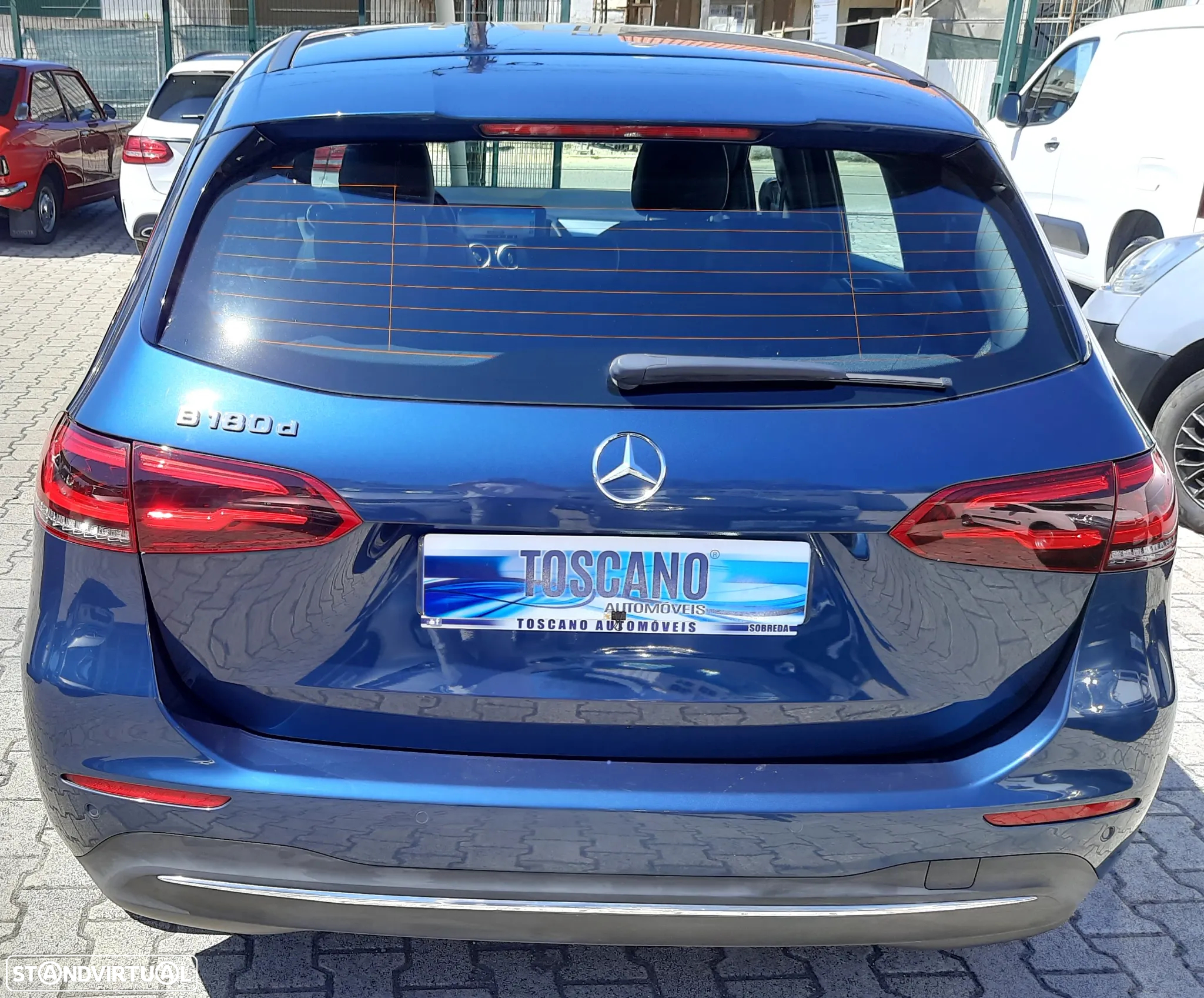 Mercedes-Benz B 180 d Style Plus Aut. - 30