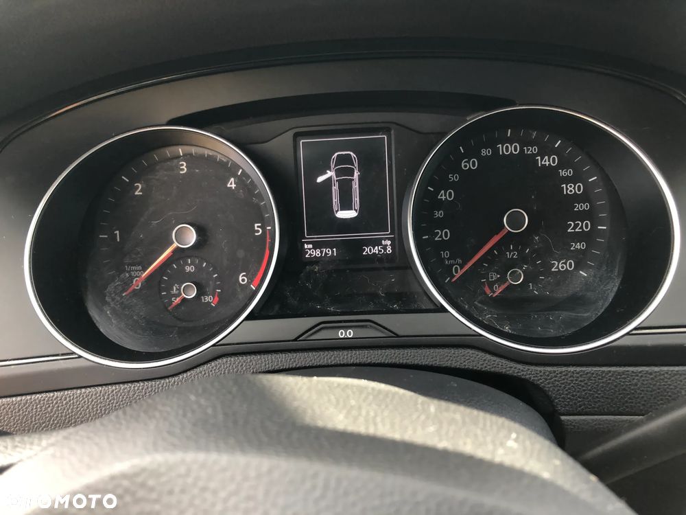 Volkswagen Passat 2.0 TDI SCR Comfortline - 7