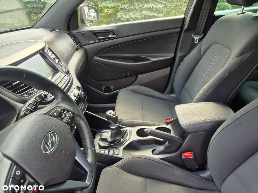 Hyundai Tucson blue 1.6 GDi 2WD Passion - 20