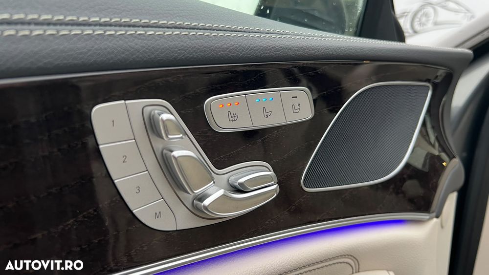 Mercedes-Benz CLS - 23