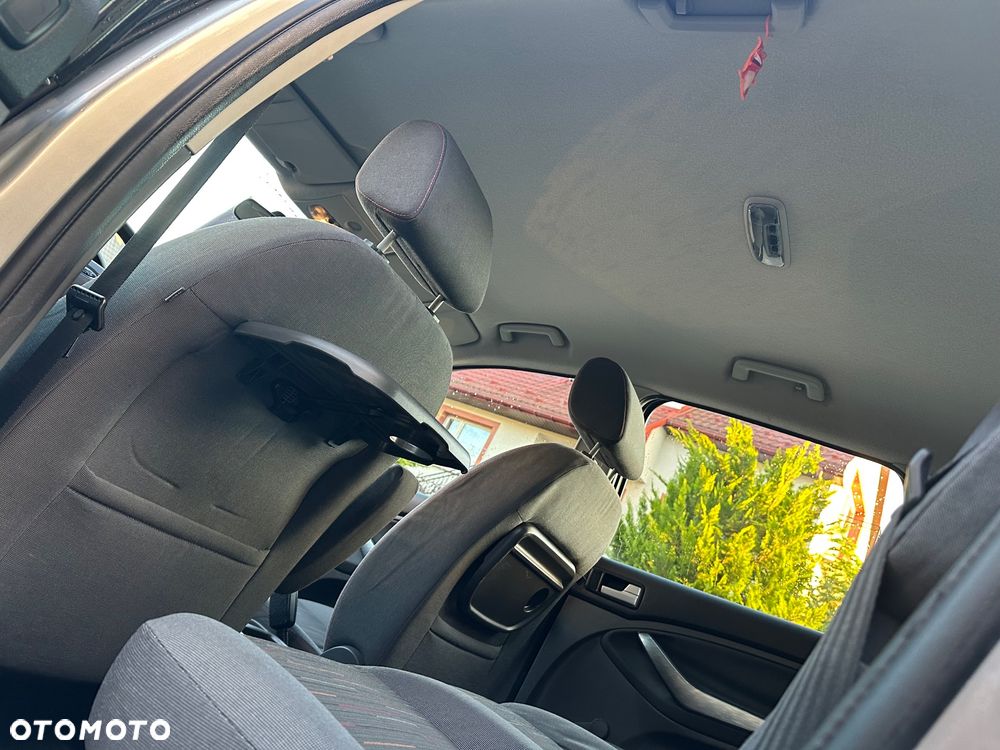 Ford C-MAX 2.0 Trend - 19