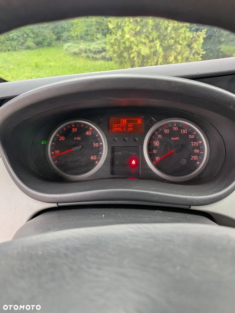 Nissan Primastar L2H1 (9-Si.) premium - 11