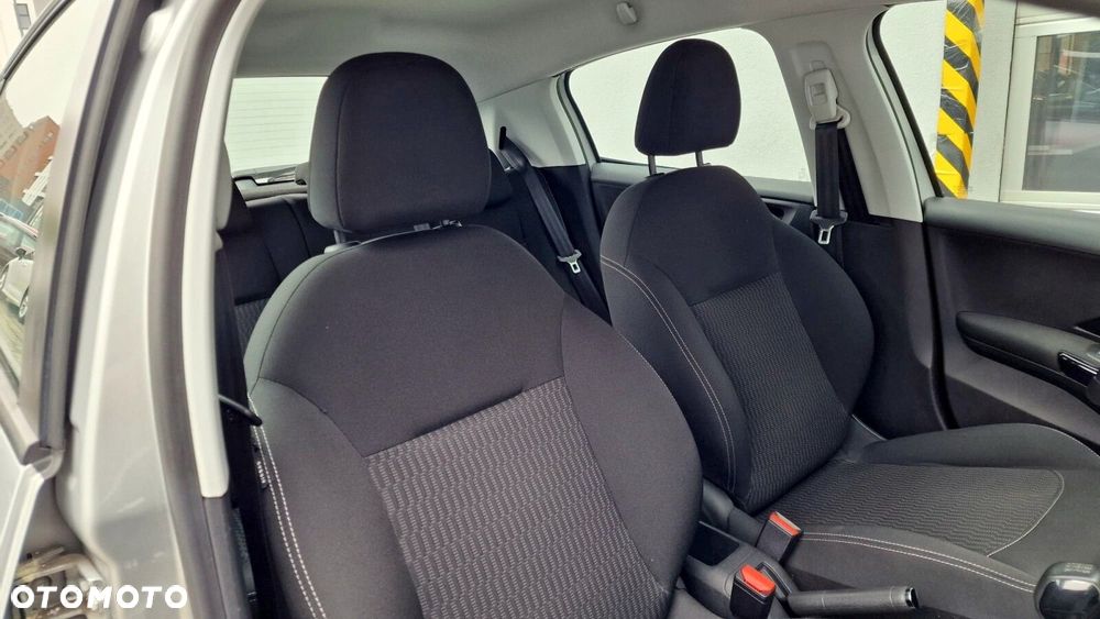 Peugeot 208 1.2 PureTech Active - 22
