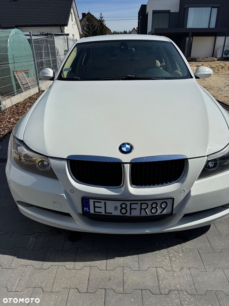 BMW Seria 3 325d - 2