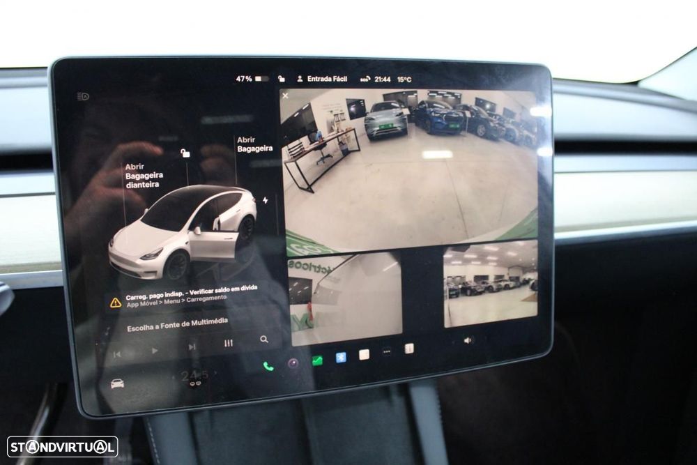 Tesla Model Y Long Range Dual Motor AWD - 17