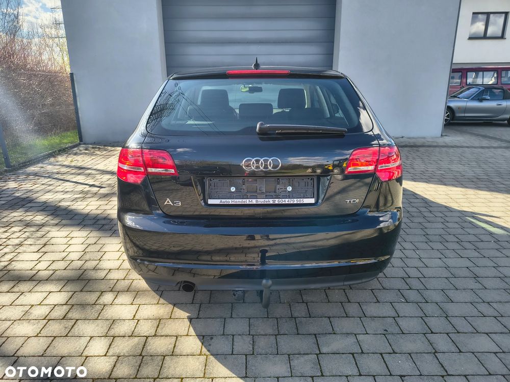 Audi A3 Sportback 1.6 TDI Attraction - 6
