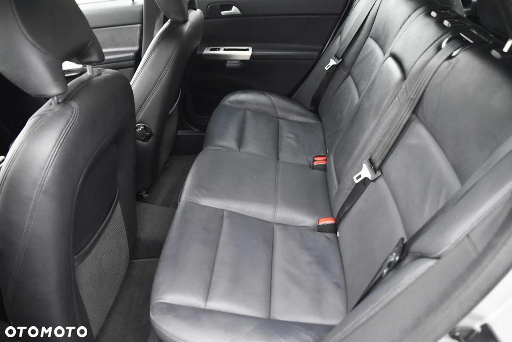 Volvo V50 T5 AWD Summum - 8