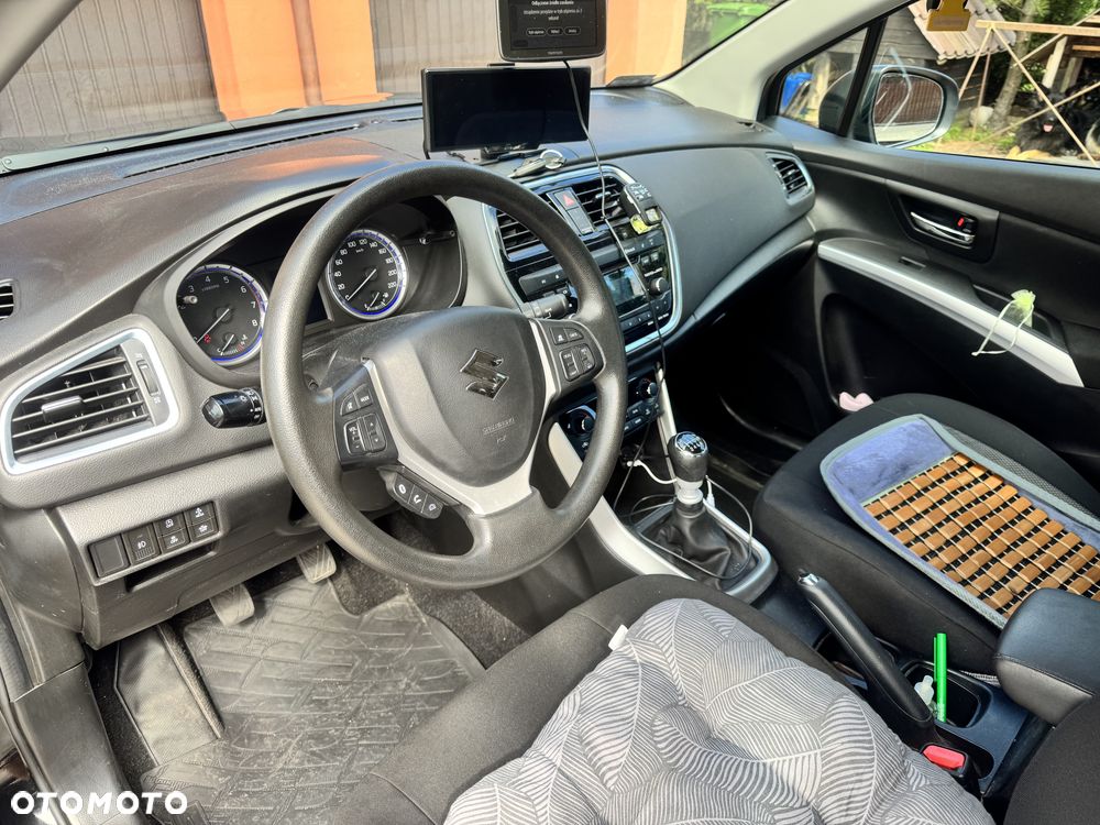 Suzuki SX4 - 8