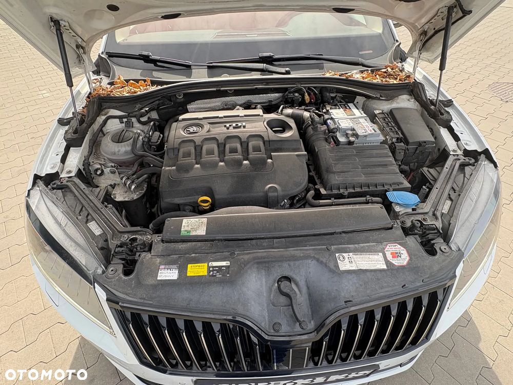 Skoda Superb 2.0 TDI 4x4 L&K DSG - 21
