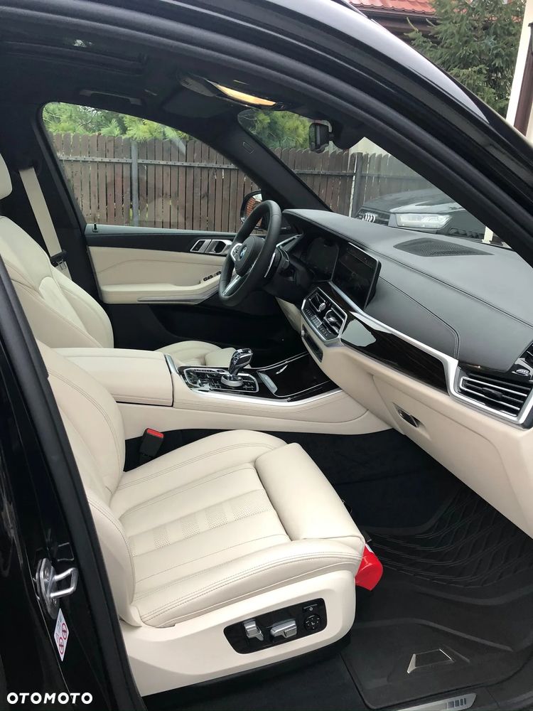 BMW X5 xDrive45e - 16