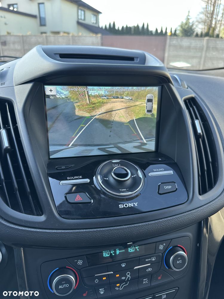 Ford Escape ver-2-0-ecoboost-awd-titanium - 27