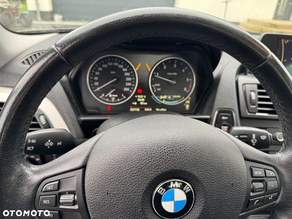 BMW Seria 1 116d - 18