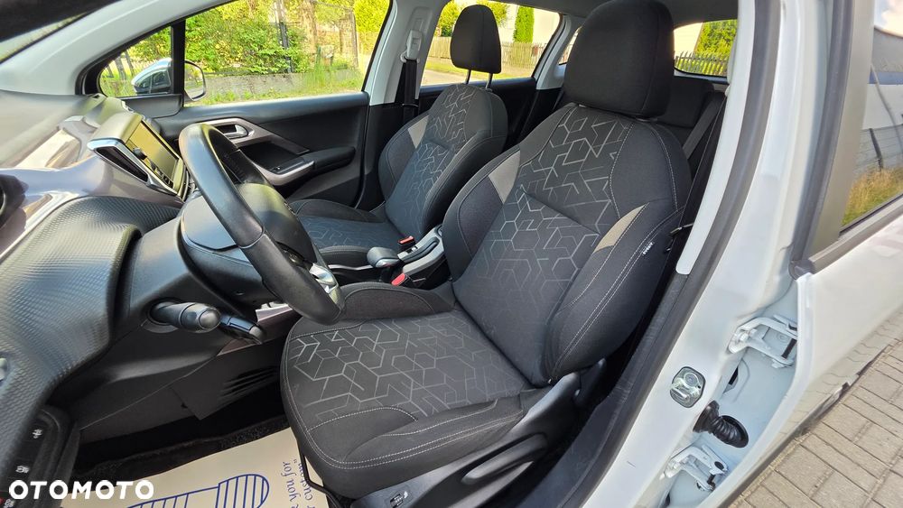 Peugeot 2008 1.5 BlueHDi Style - 18