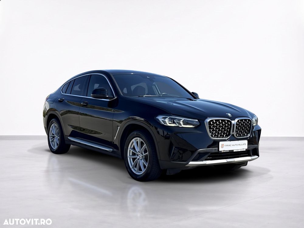 BMW X4 xDrive20i AT - 8