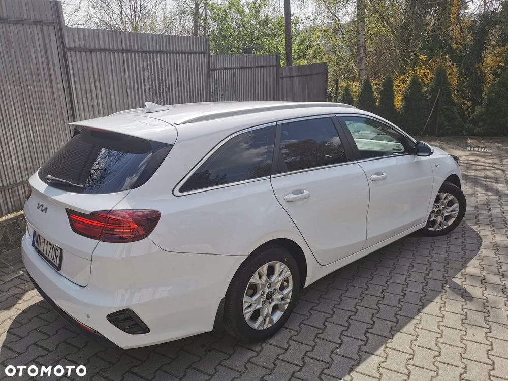 Kia Ceed 1.5 T-GDI M - 9