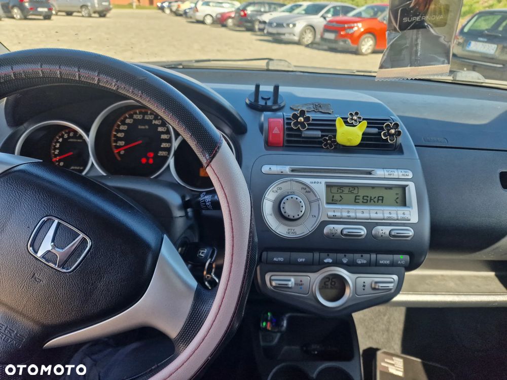 Honda Jazz 1.4 LS - 12