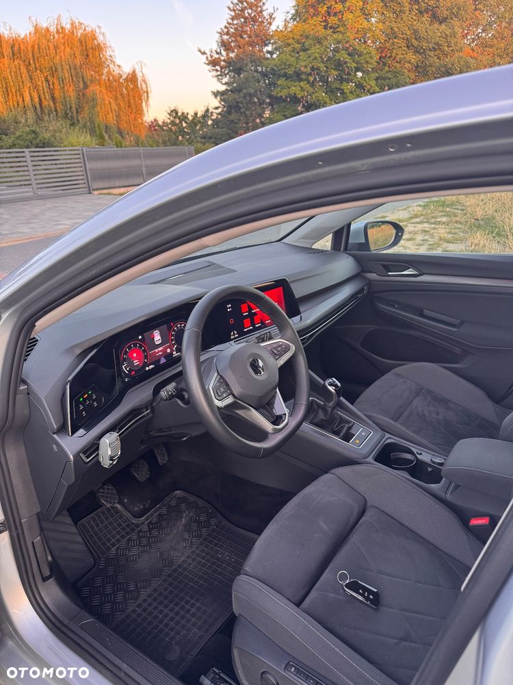 Volkswagen Golf 1.5 TSI EVO Style - 13