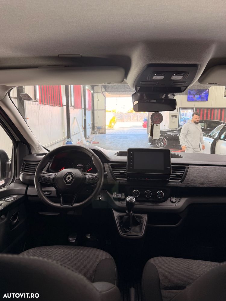 Renault Trafic Combi 2.0 Blue dCi 110 S&S L2 8+1 Zen - 12